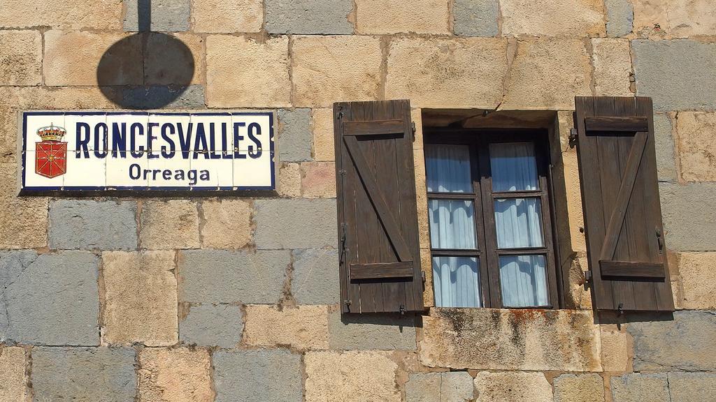 Posada De Roncesvalles Εξωτερικό φωτογραφία